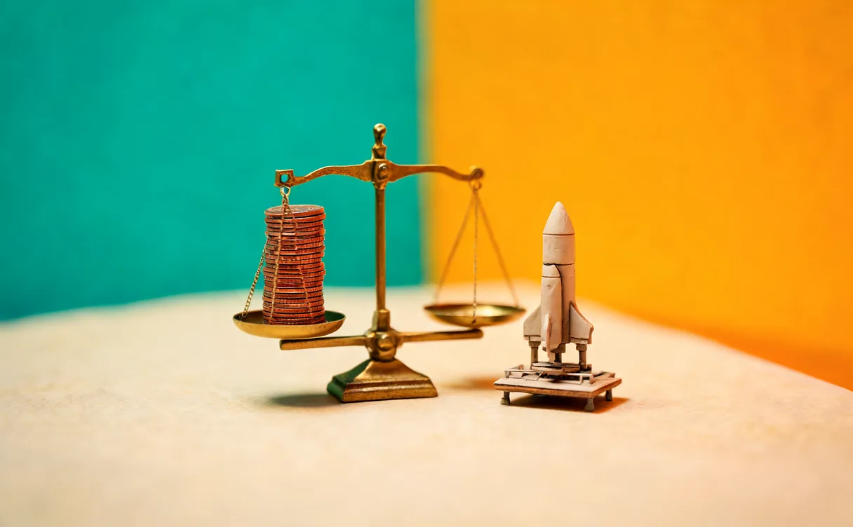 Miniatuur diorama-illustratie bij artikel 'Anthropic groeit trager vlak voor de beurs: wat 16,8 miljard zegt'
